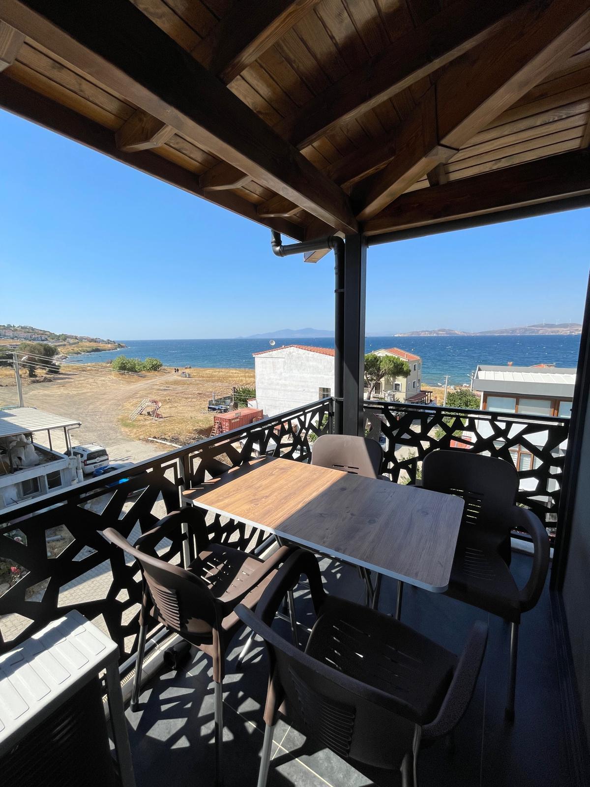 1+1 APARTMENT IN YENİFOÇA — 4