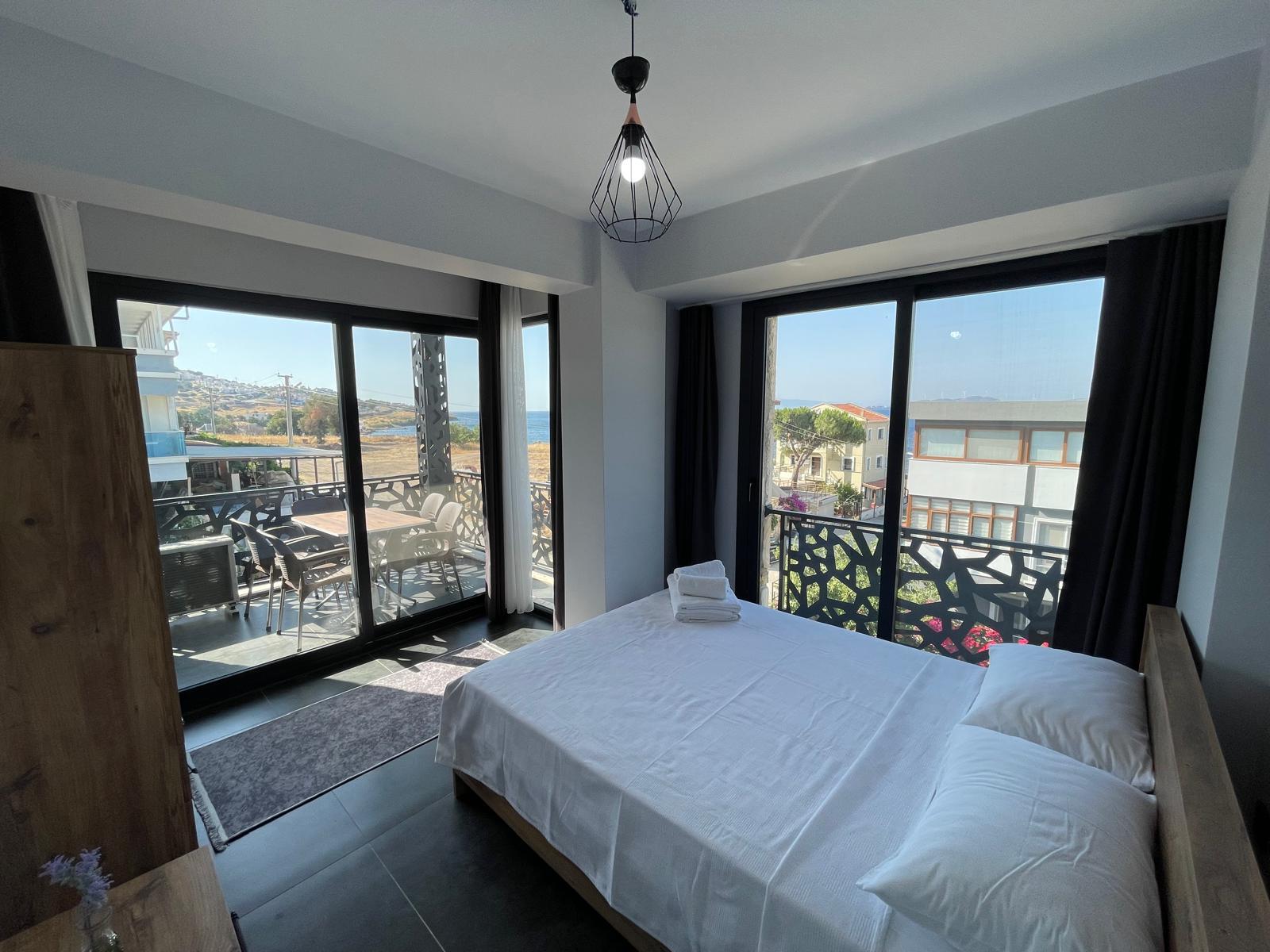 1+1 APARTMENT IN YENİFOÇA