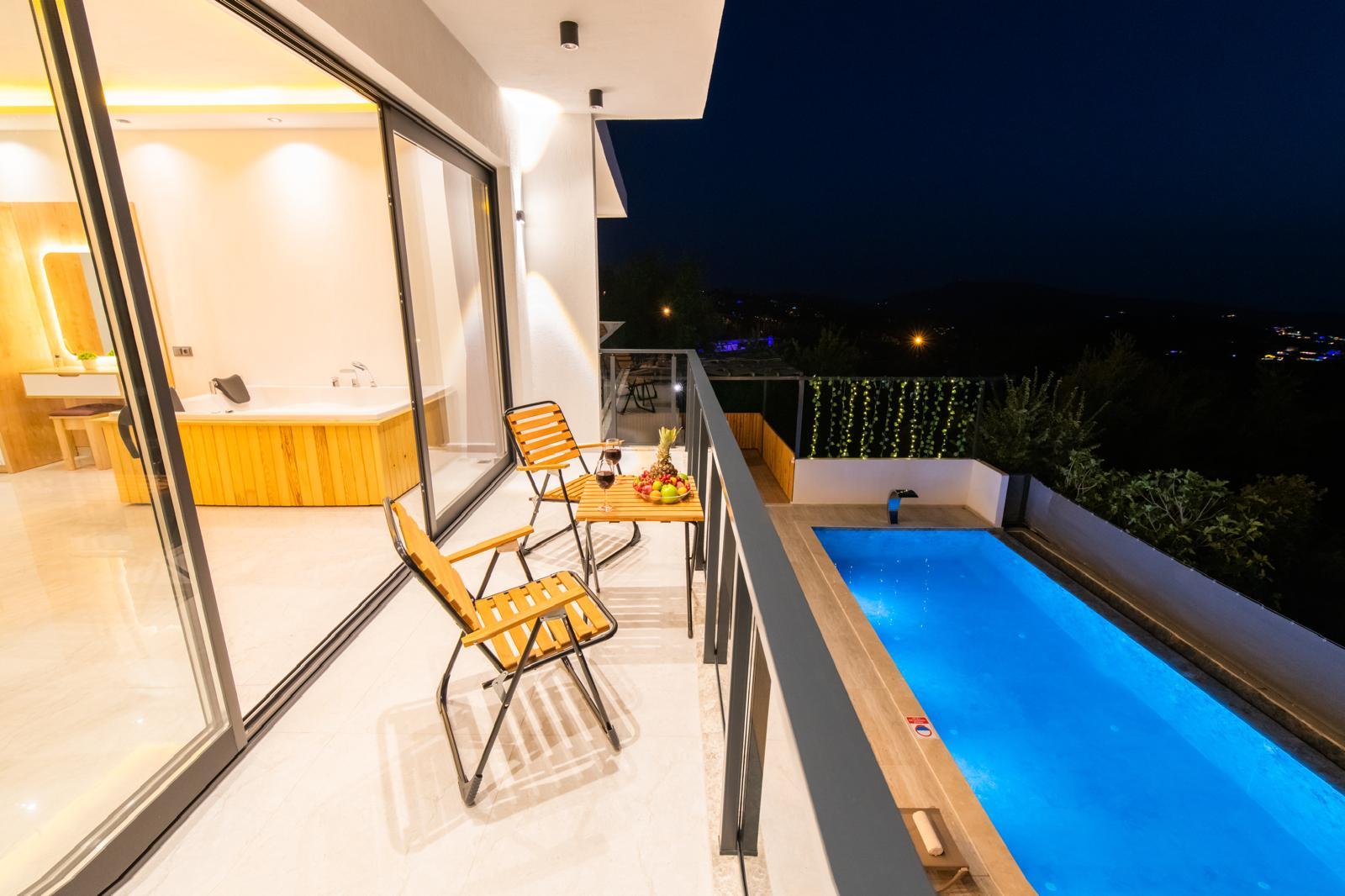 In the Heart of Nature with Pool and Sauna — 27