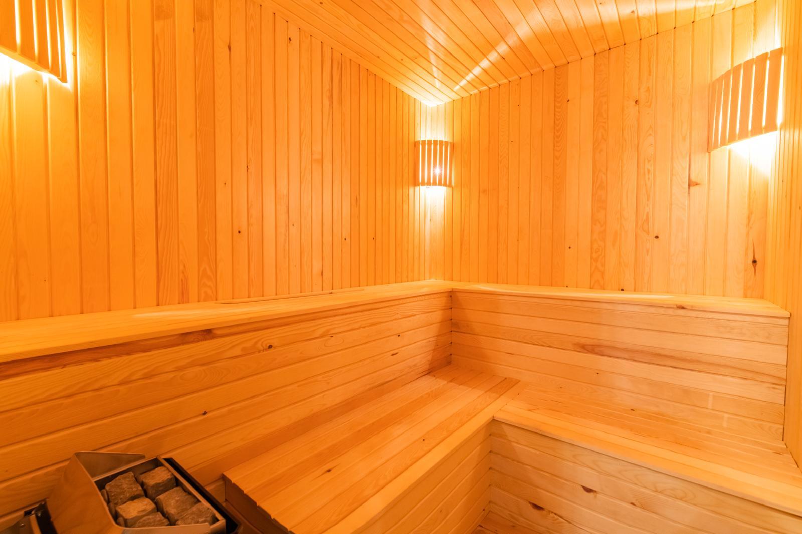 In the Heart of Nature with Pool and Sauna — 33