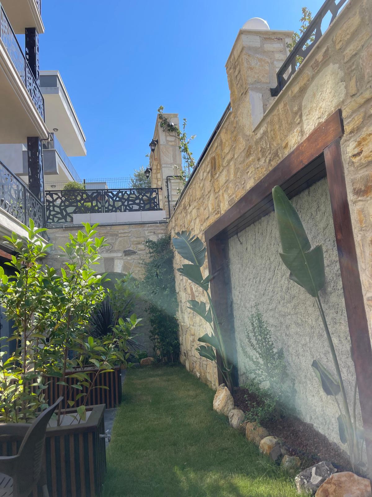 1+0 STUDIO APARTMENT IN YENİFOÇA — 9