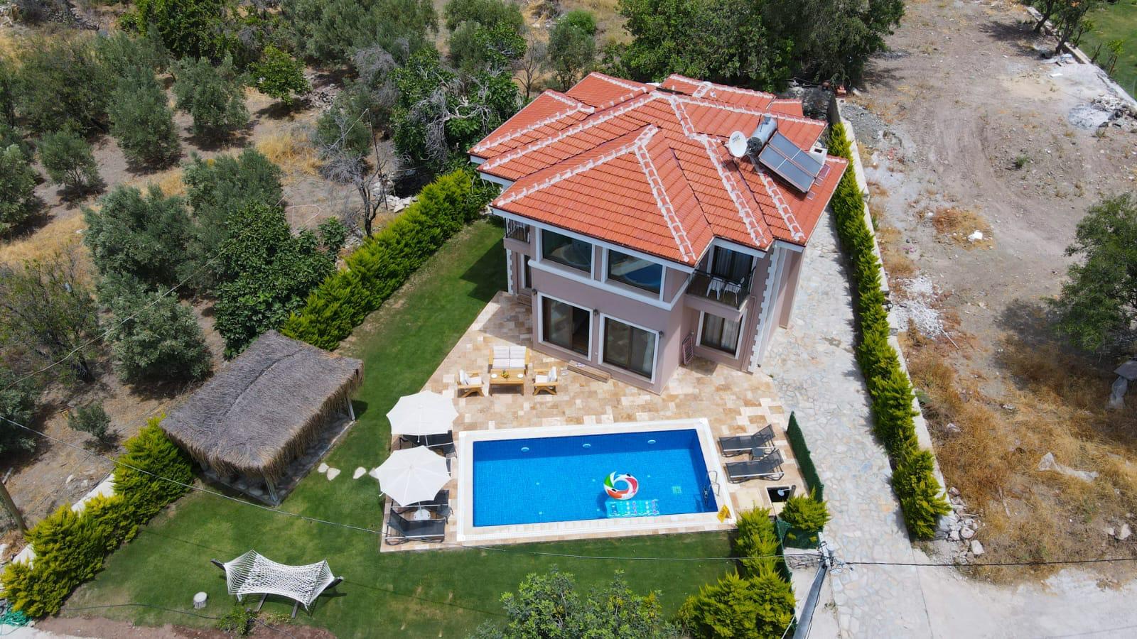 Peaceful Private Villa by the Sea in Marmaris — 2