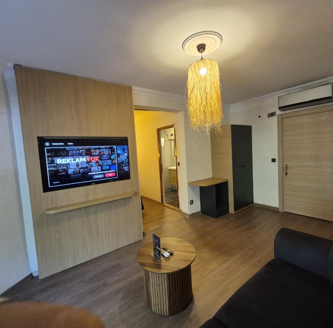 Family Suite — 4