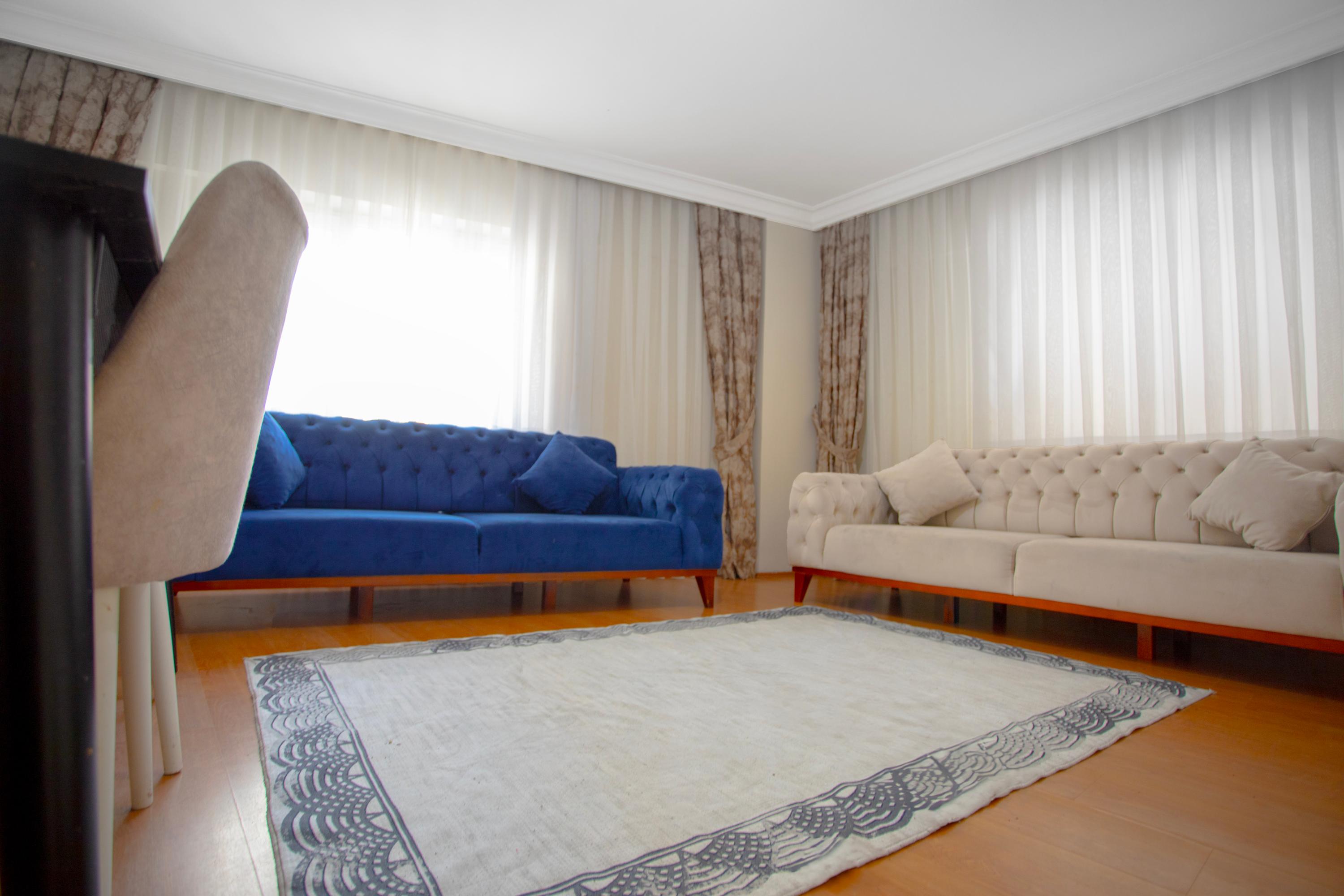 Spacious and Bright 3+1 Apartment — 3