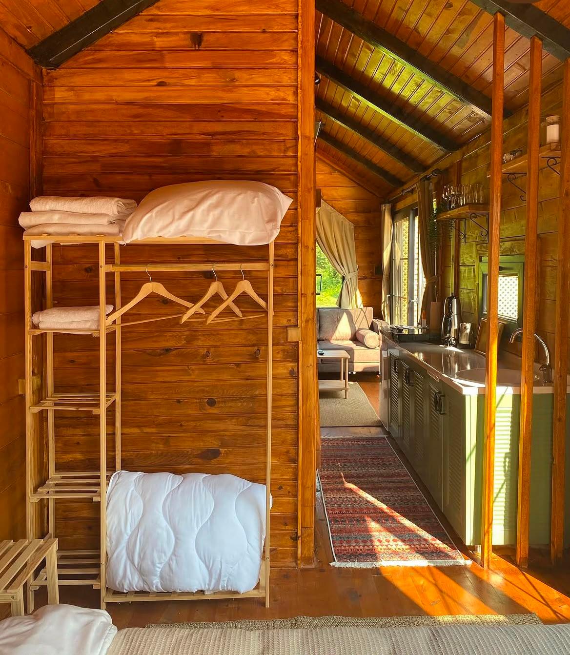 Nature's Peaceful Bungalow — 7