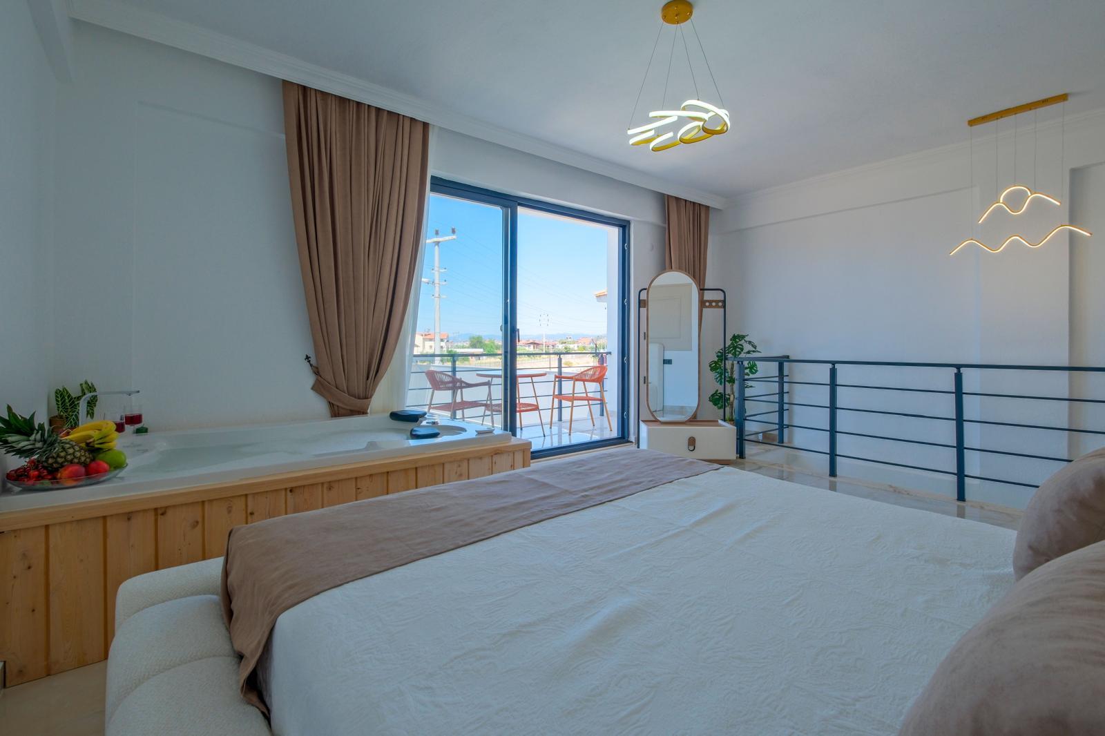 Balcony with Unique Fethiye Lights and Amazing Sunset — 5