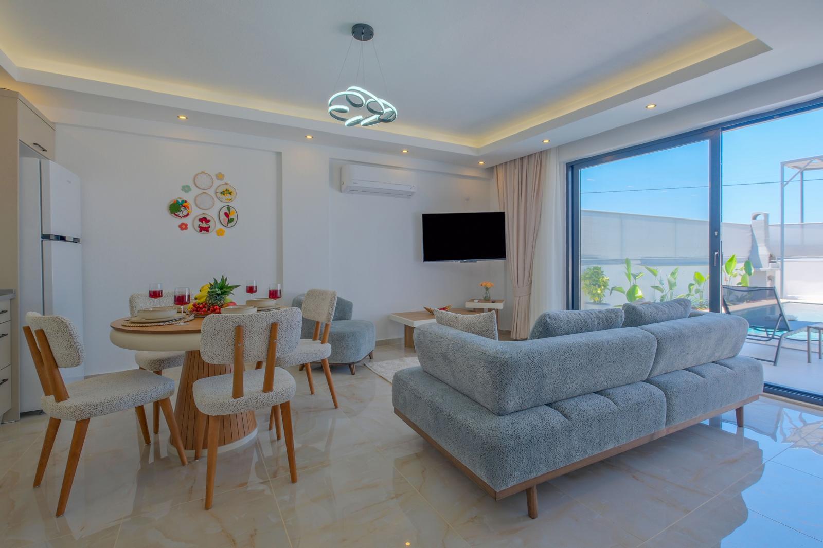 Balcony with Unique Fethiye Lights and Amazing Sunset — 35