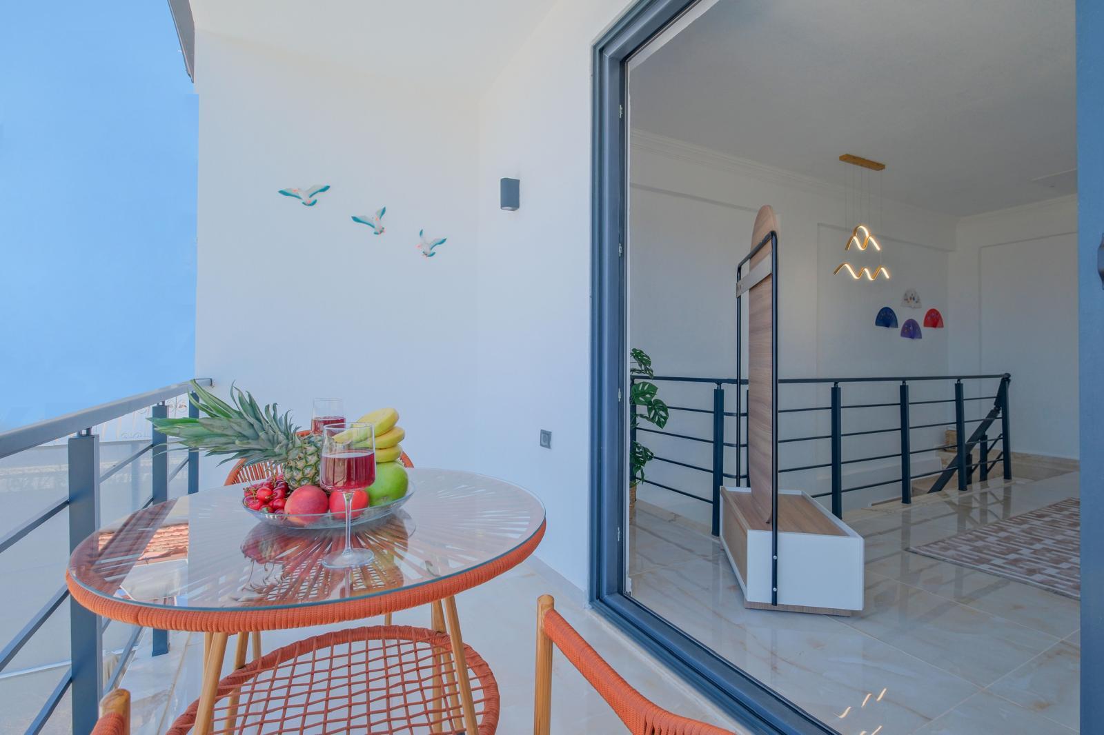 Balcony with Unique Fethiye Lights and Amazing Sunset — 32