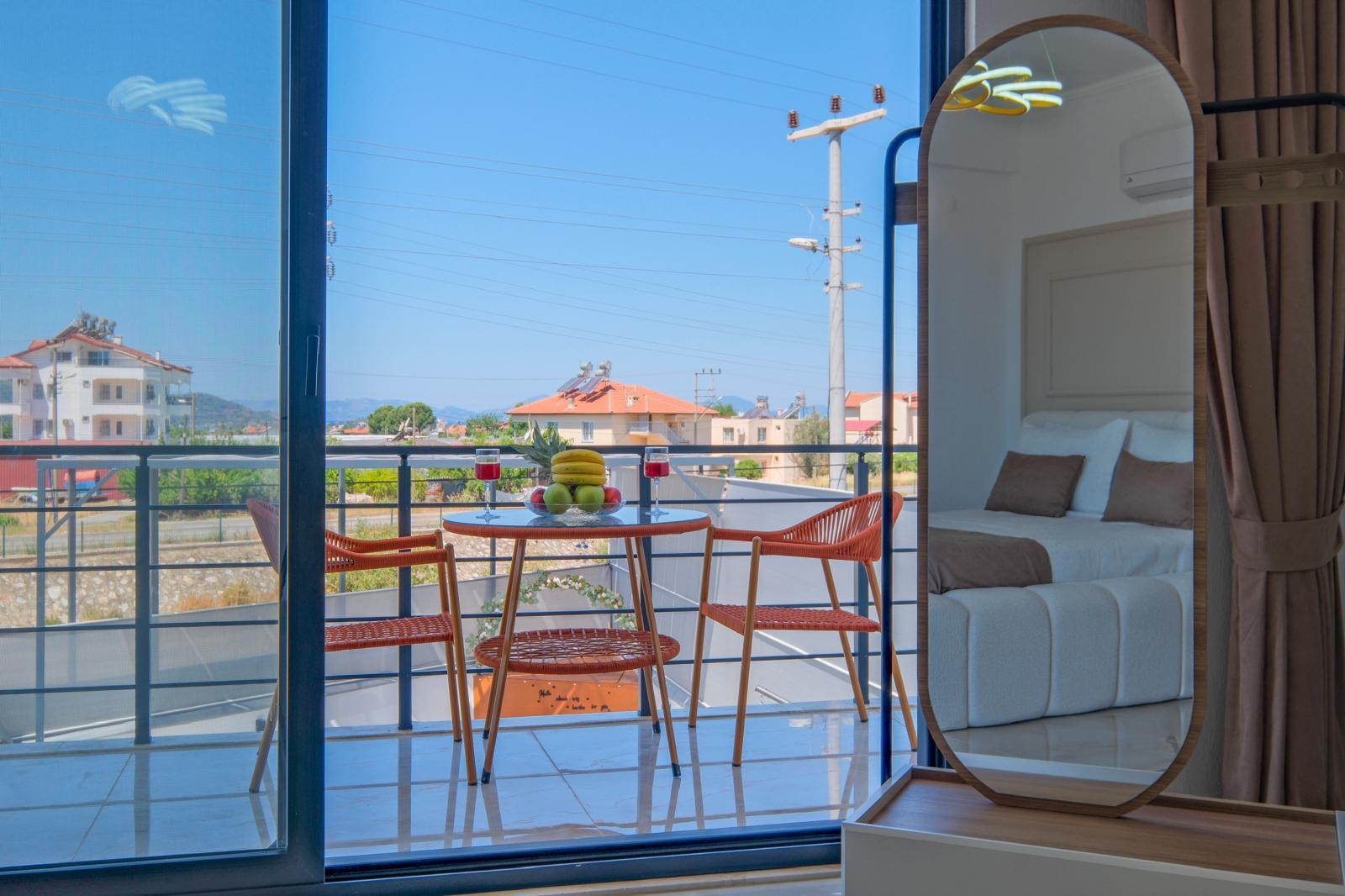 Balcony with Unique Fethiye Lights and Amazing Sunset — 3