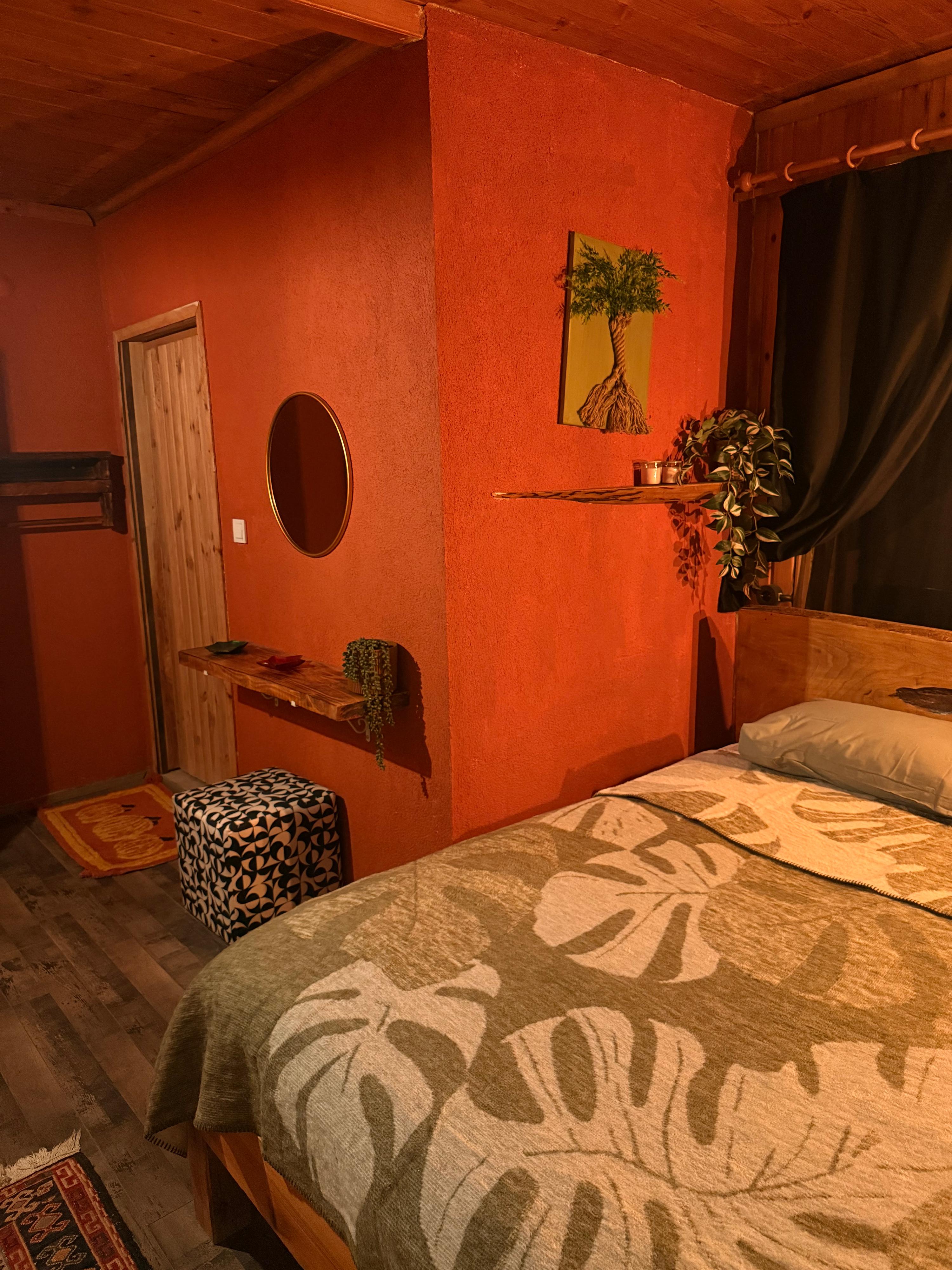 Bohemian Suite with Lake View — 9