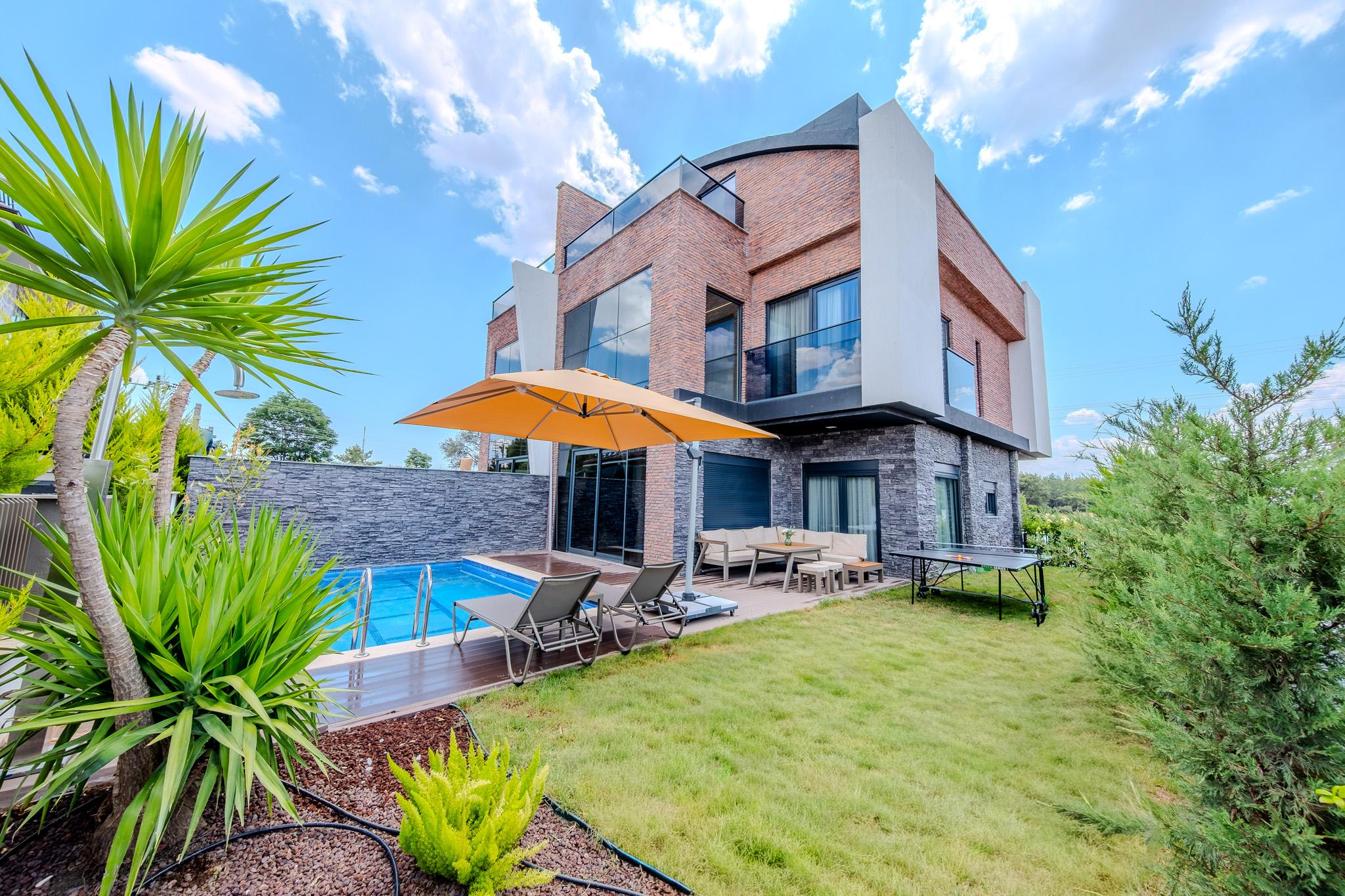 Garden Villa with Private Waterfall Pool