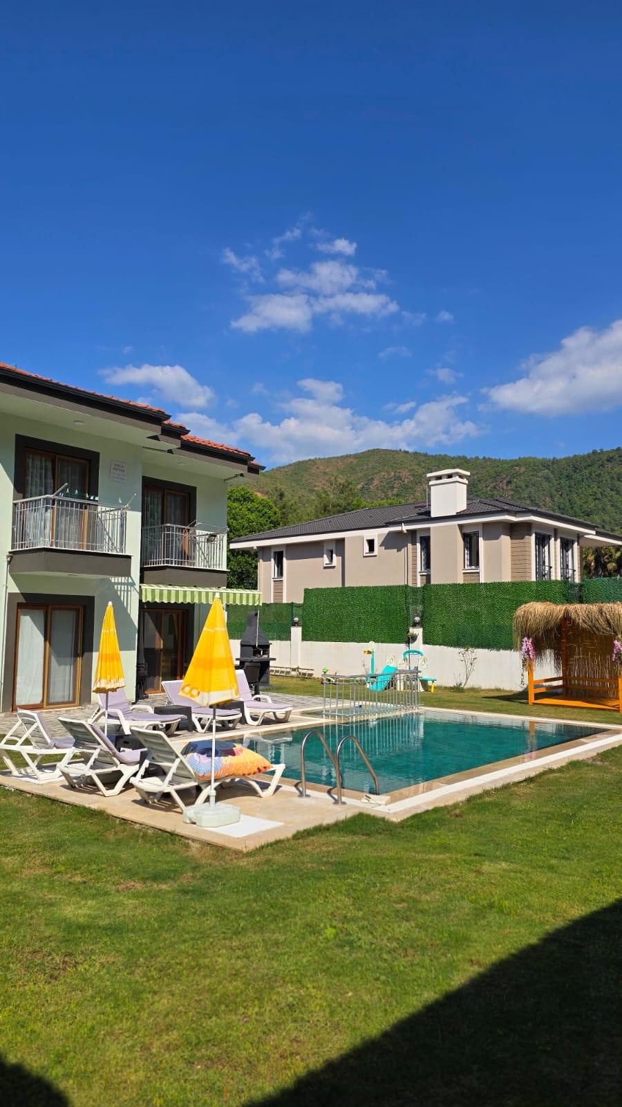 Luxury Villa with Private Pool in Nature — 26
