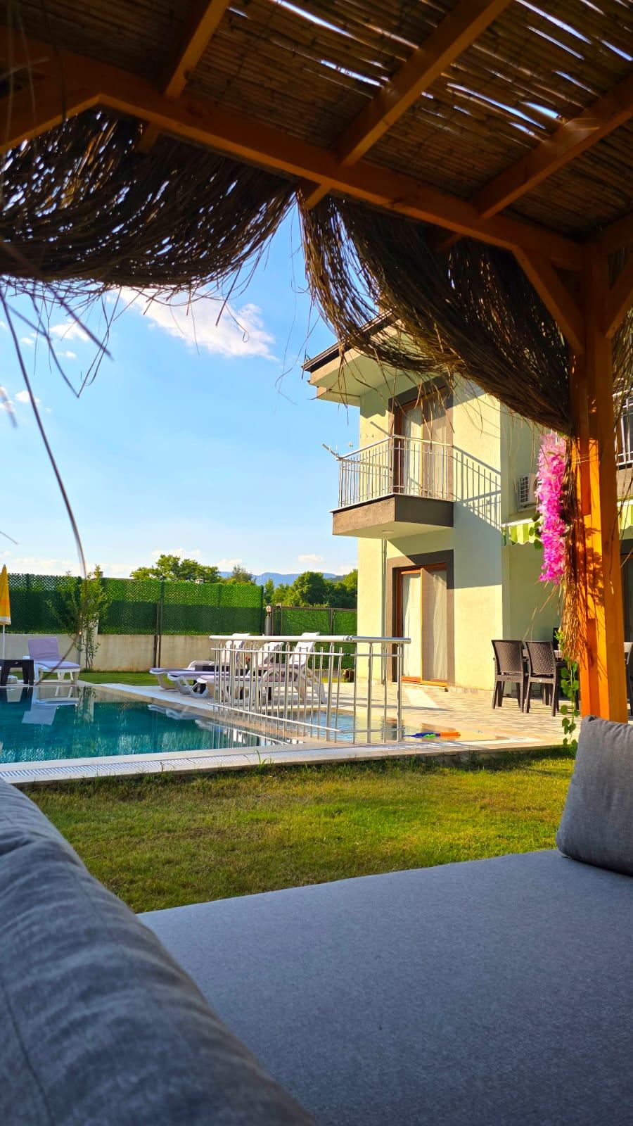 Luxury Villa with Private Pool in Nature — 2