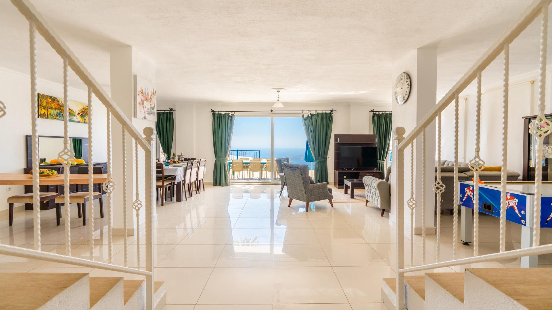 4+2 FULL SEA VIEW FOR 8 GUESTS — 36