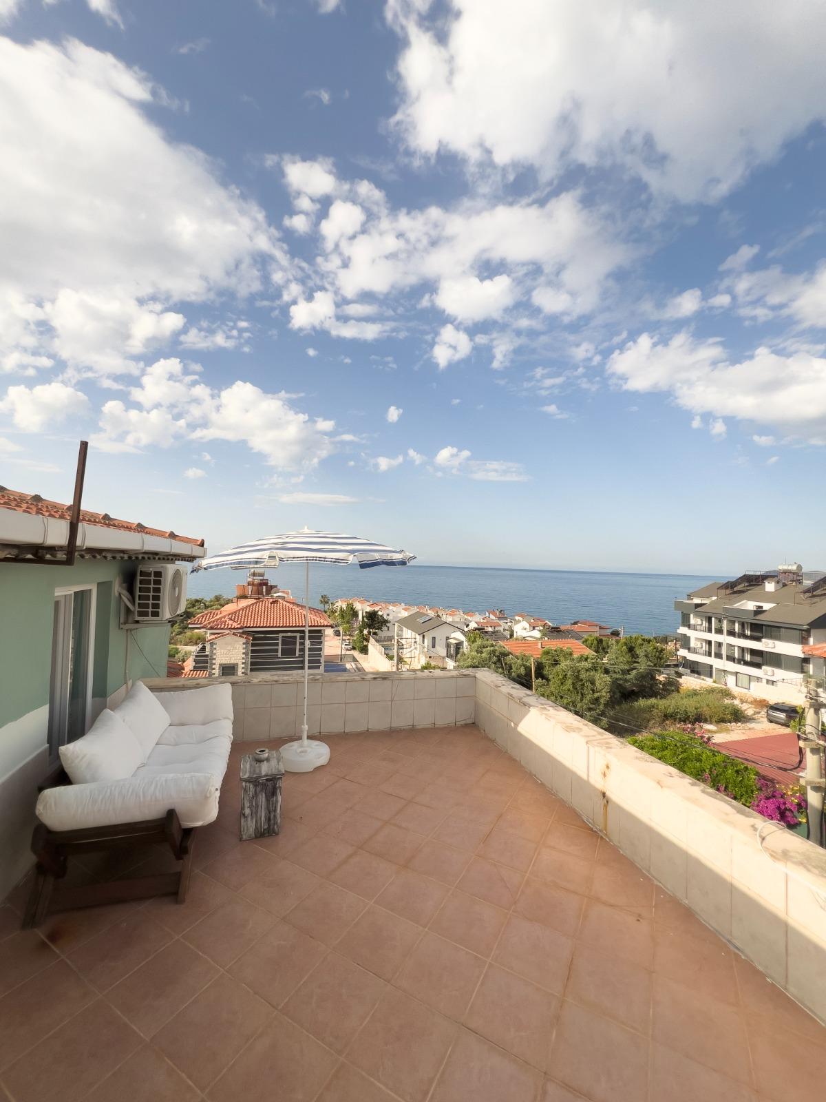 Villa with Sea View — 12