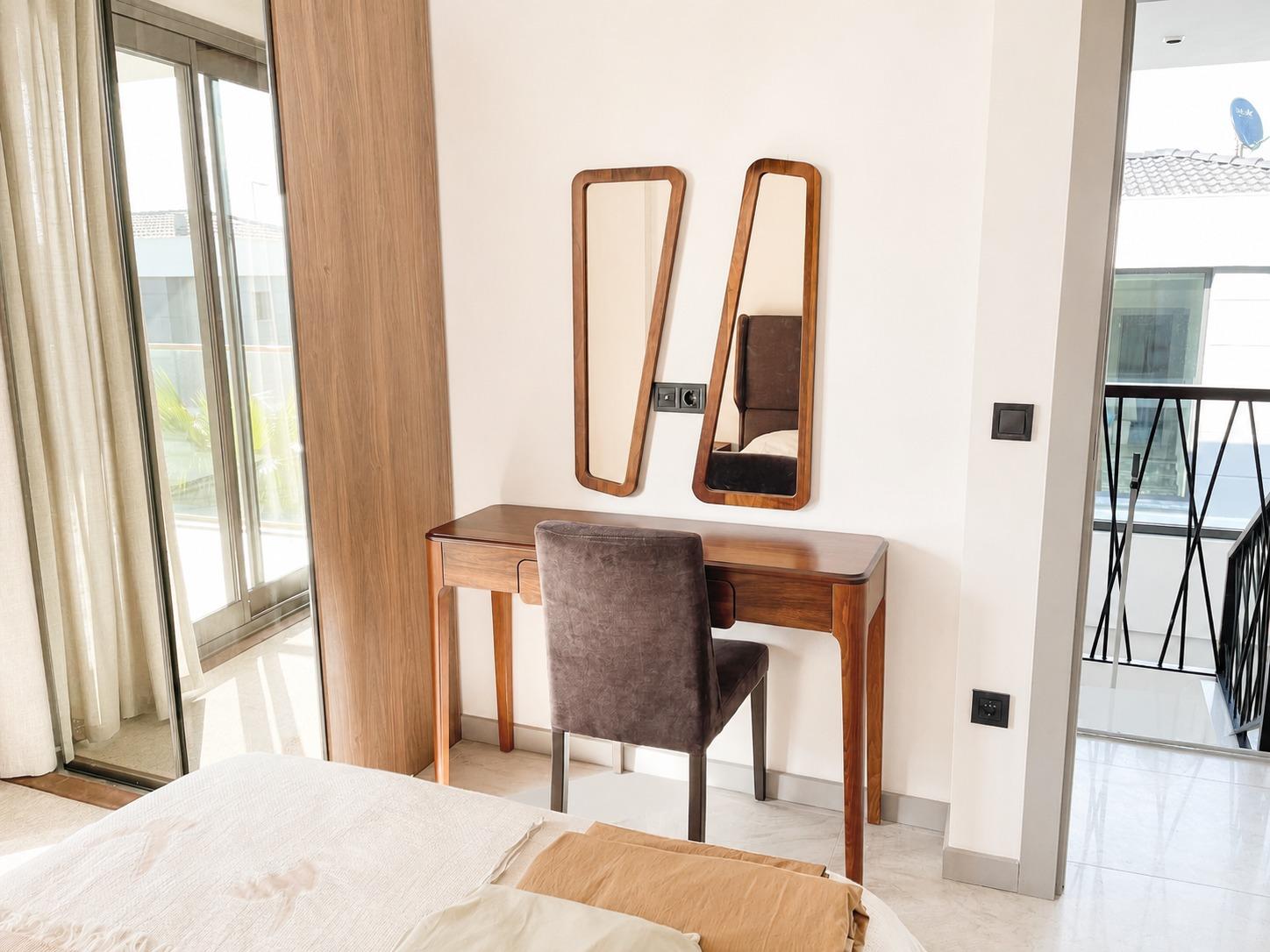 Spacious and Elegant Villa in Kuşadası — 4