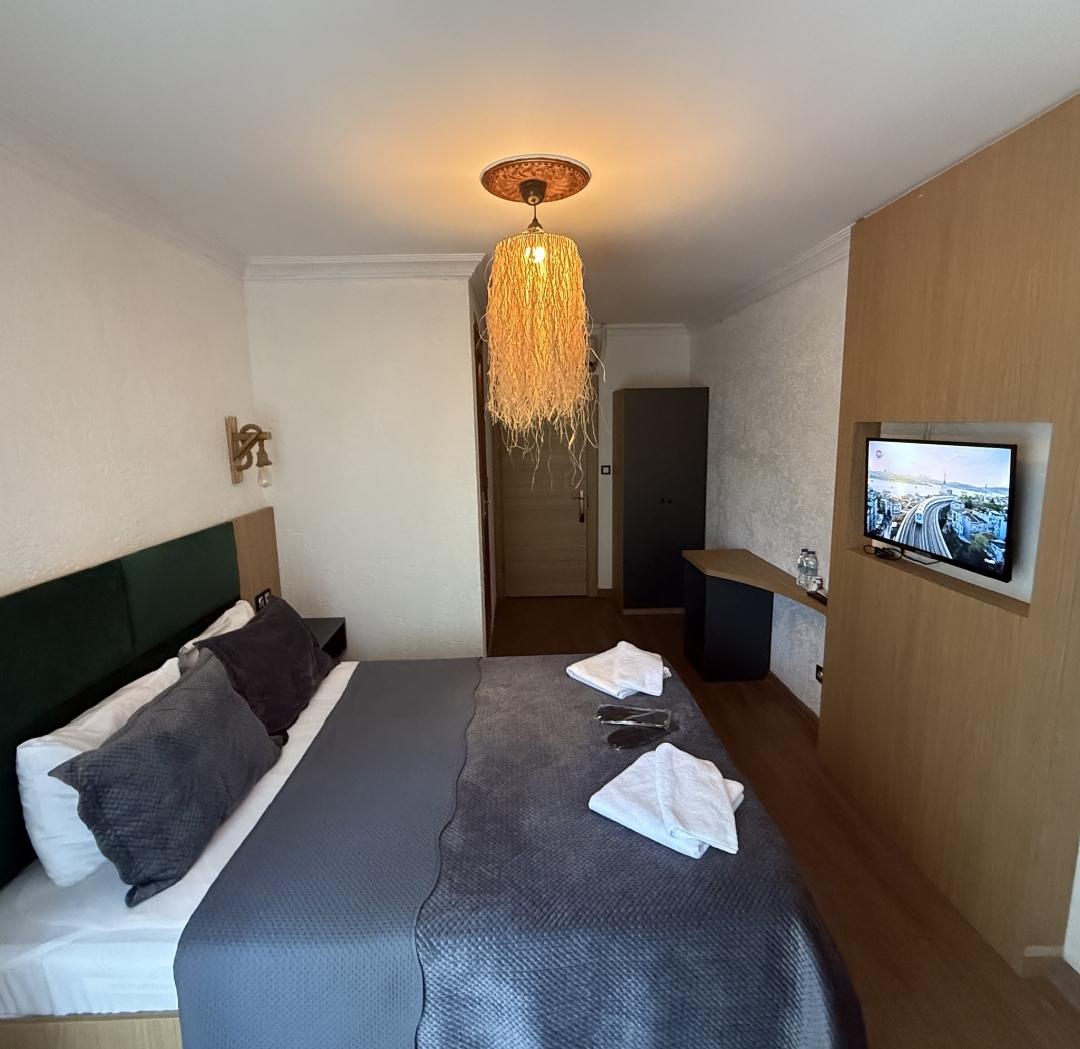 Room with Front Balcony — 5