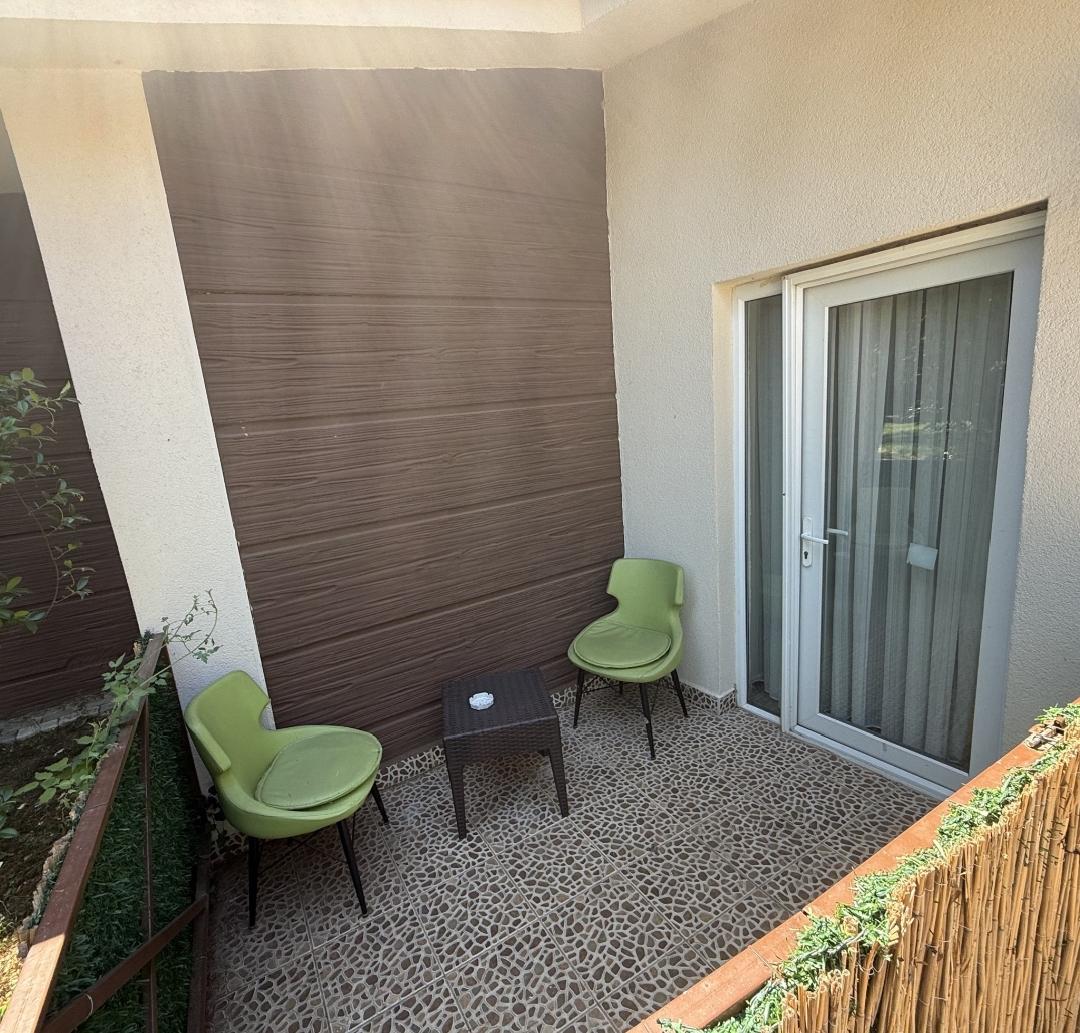 Room with Front Balcony — 7