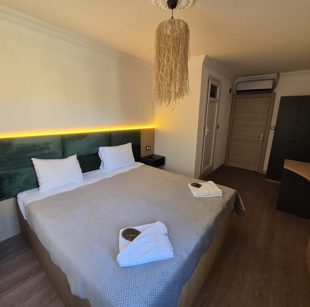 Room with Private Pool — 4