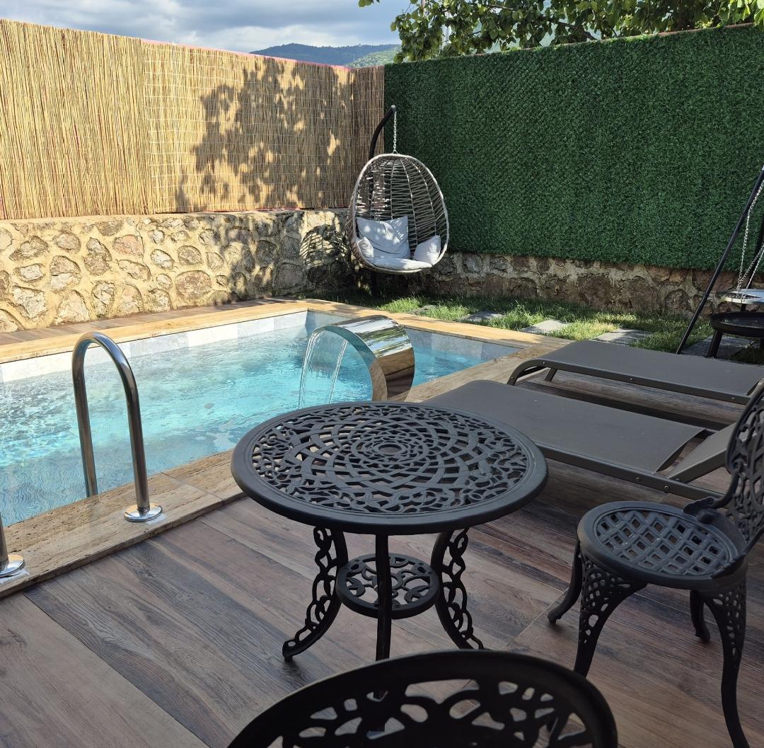Room with Private Pool — 2