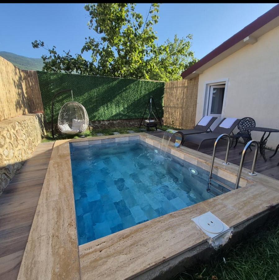 Room with Private Pool — 7