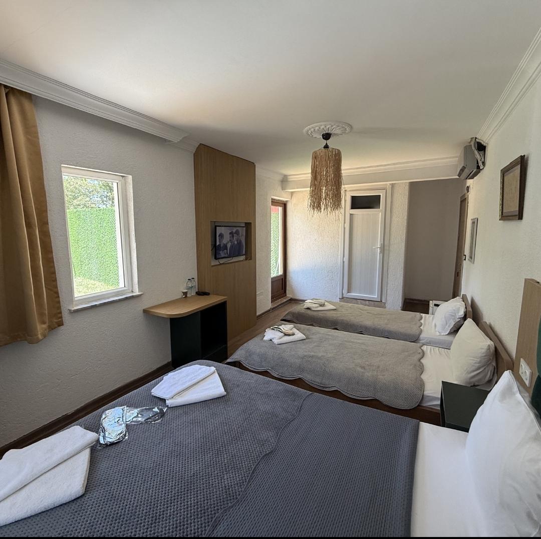 1+0 Room with Private Pool — 4