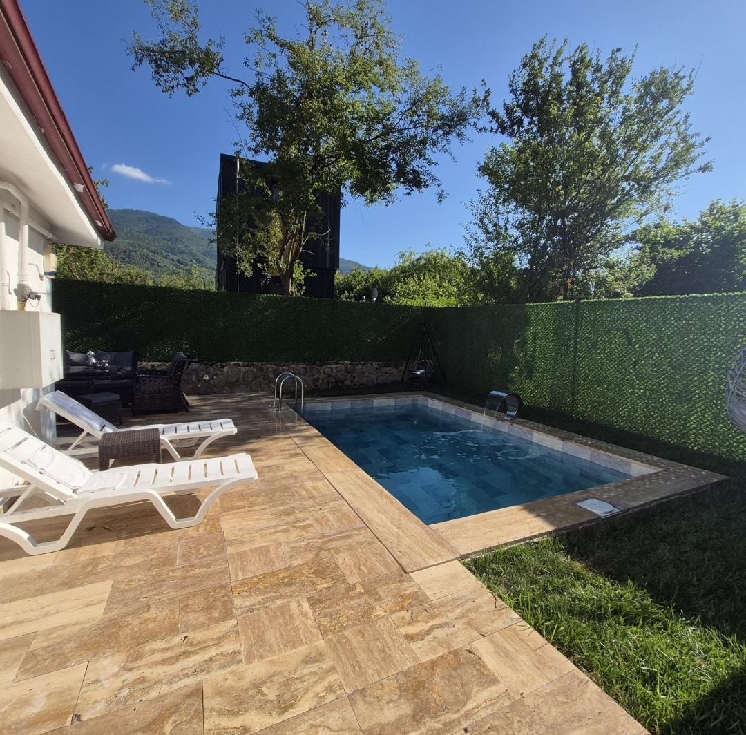 1+0 Room with Private Pool