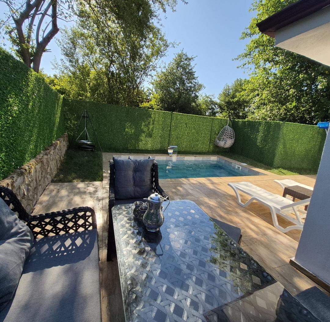 1+0 Room with Private Pool — 8
