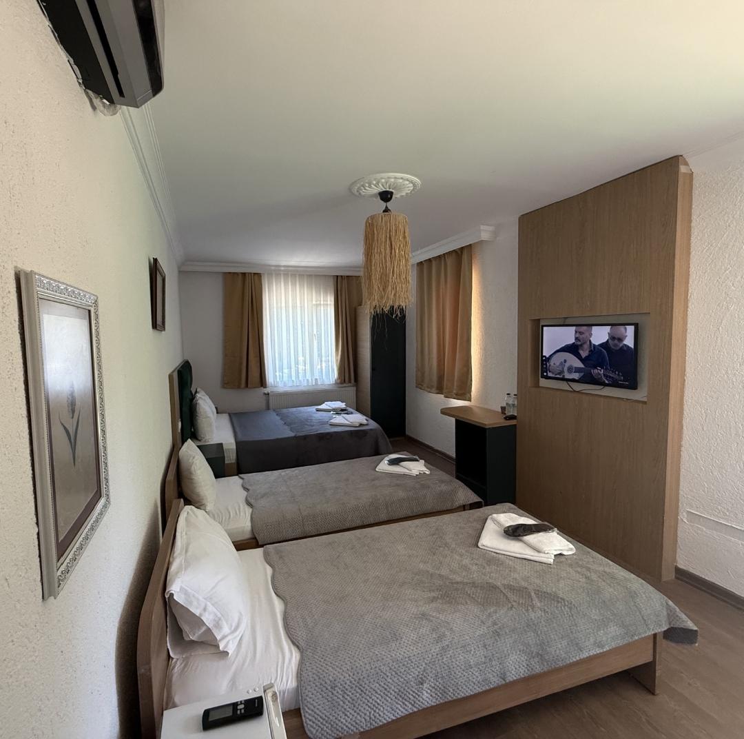 1+0 Room with Private Pool — 3