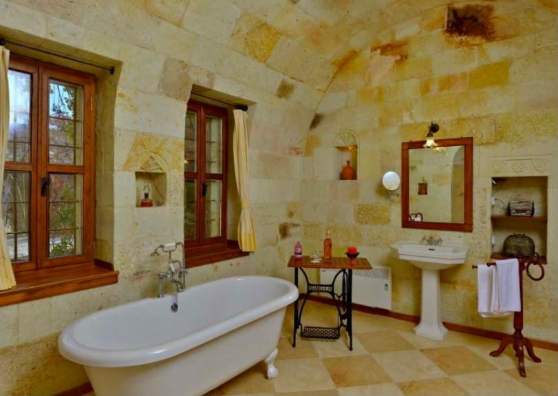 Luxury Stone Arch House — 3