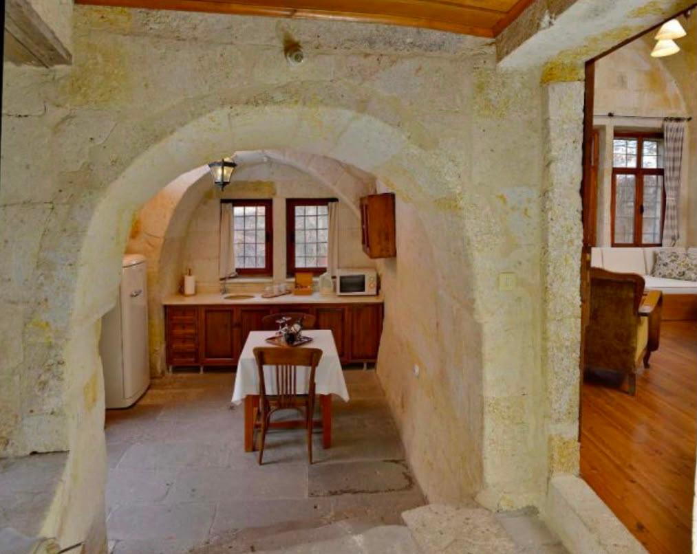 Luxury Stone Arch House — 2