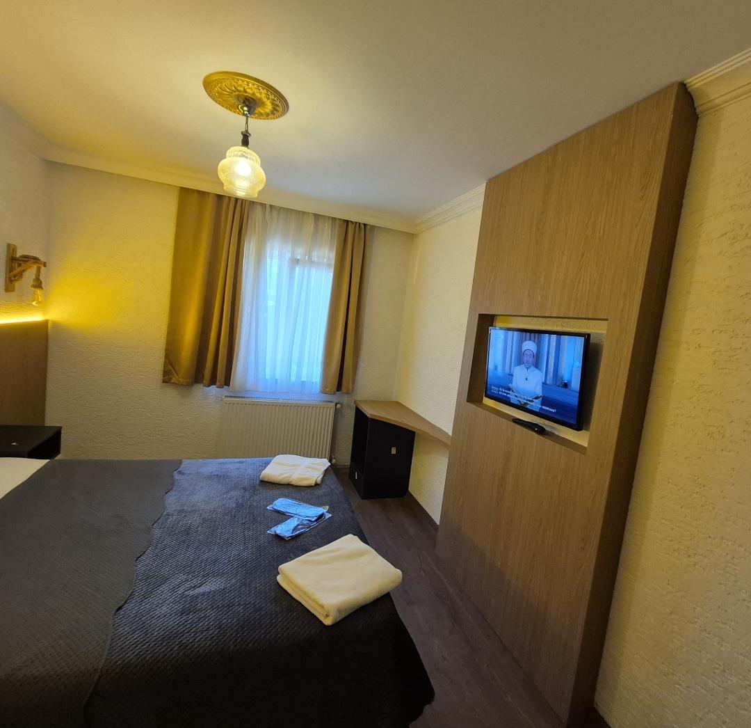 Standard Room — 4