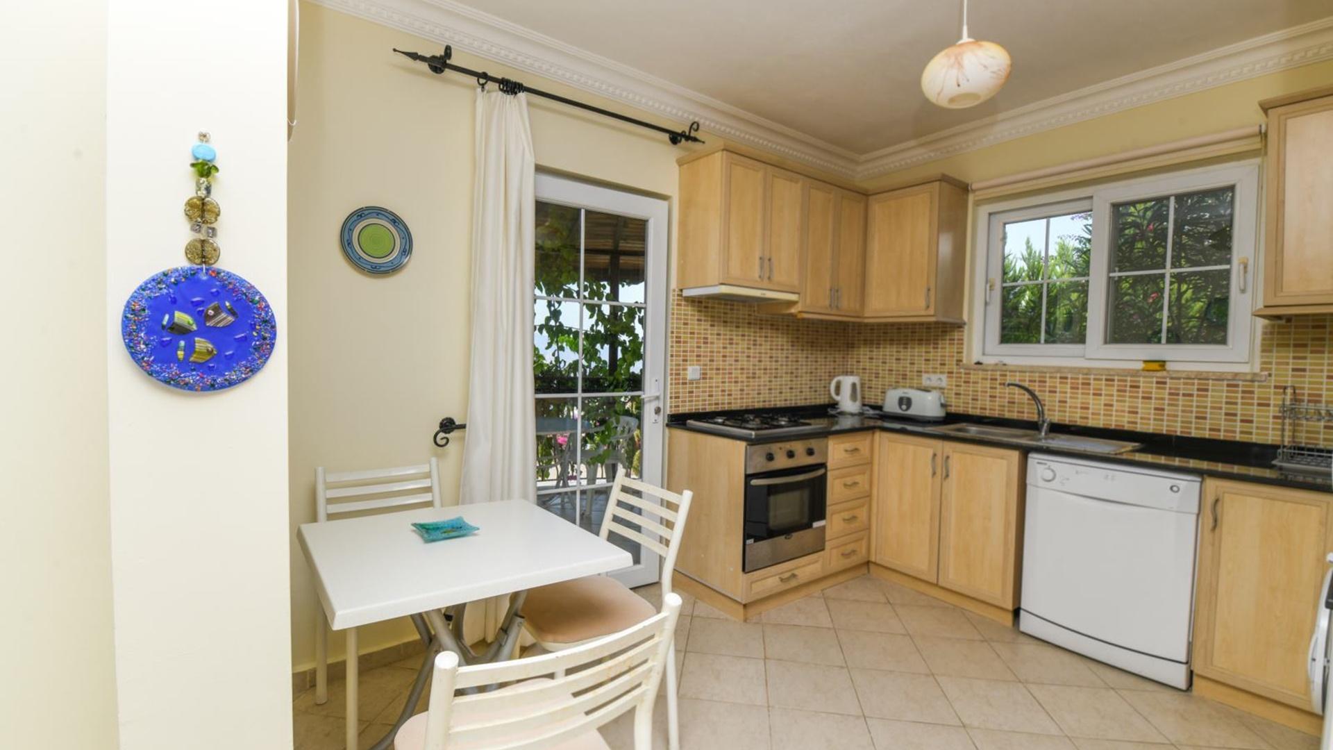 5+1 FULL SEA VIEW FOR 10 GUESTS — 11