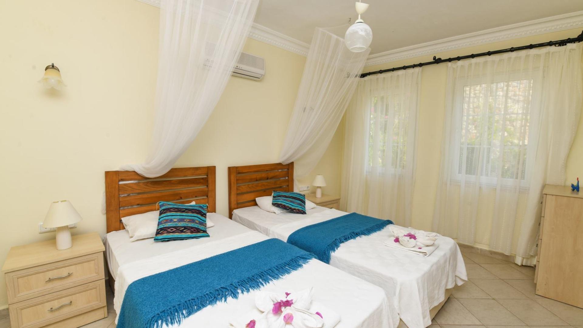 5+1 FULL SEA VIEW FOR 10 GUESTS — 13