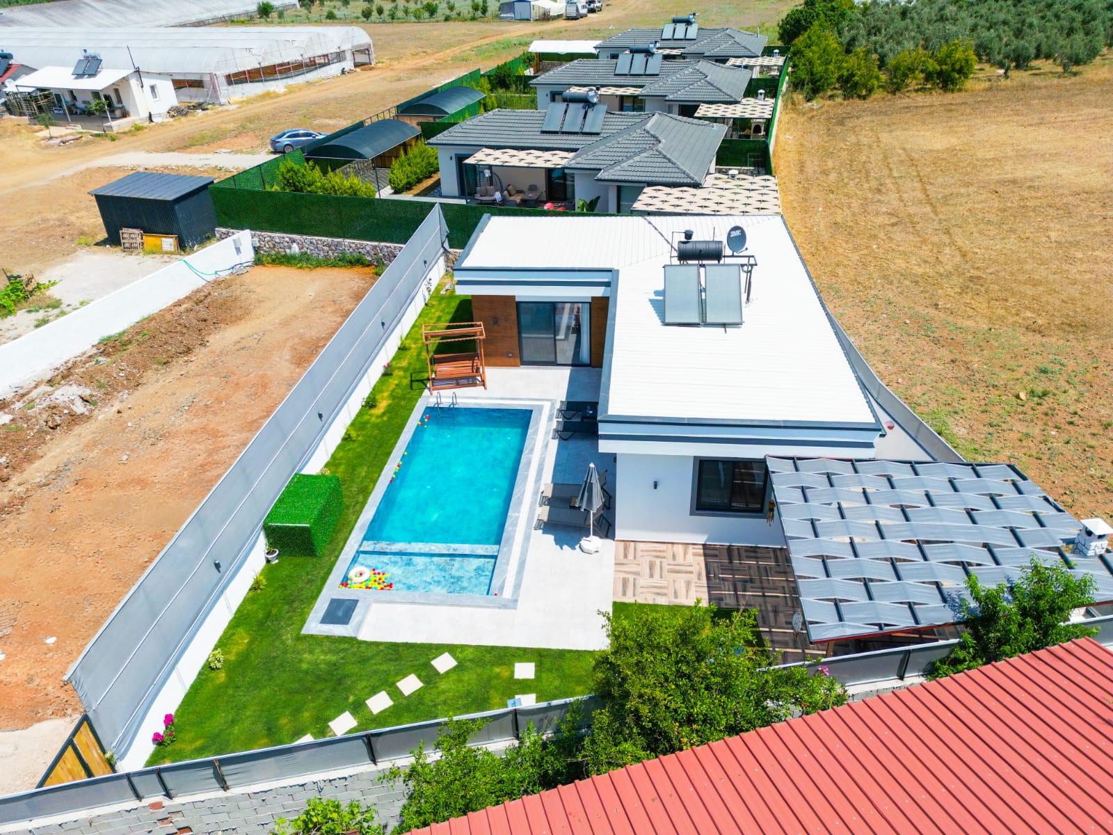 Private Pool Villa for a Peaceful Holiday — 31