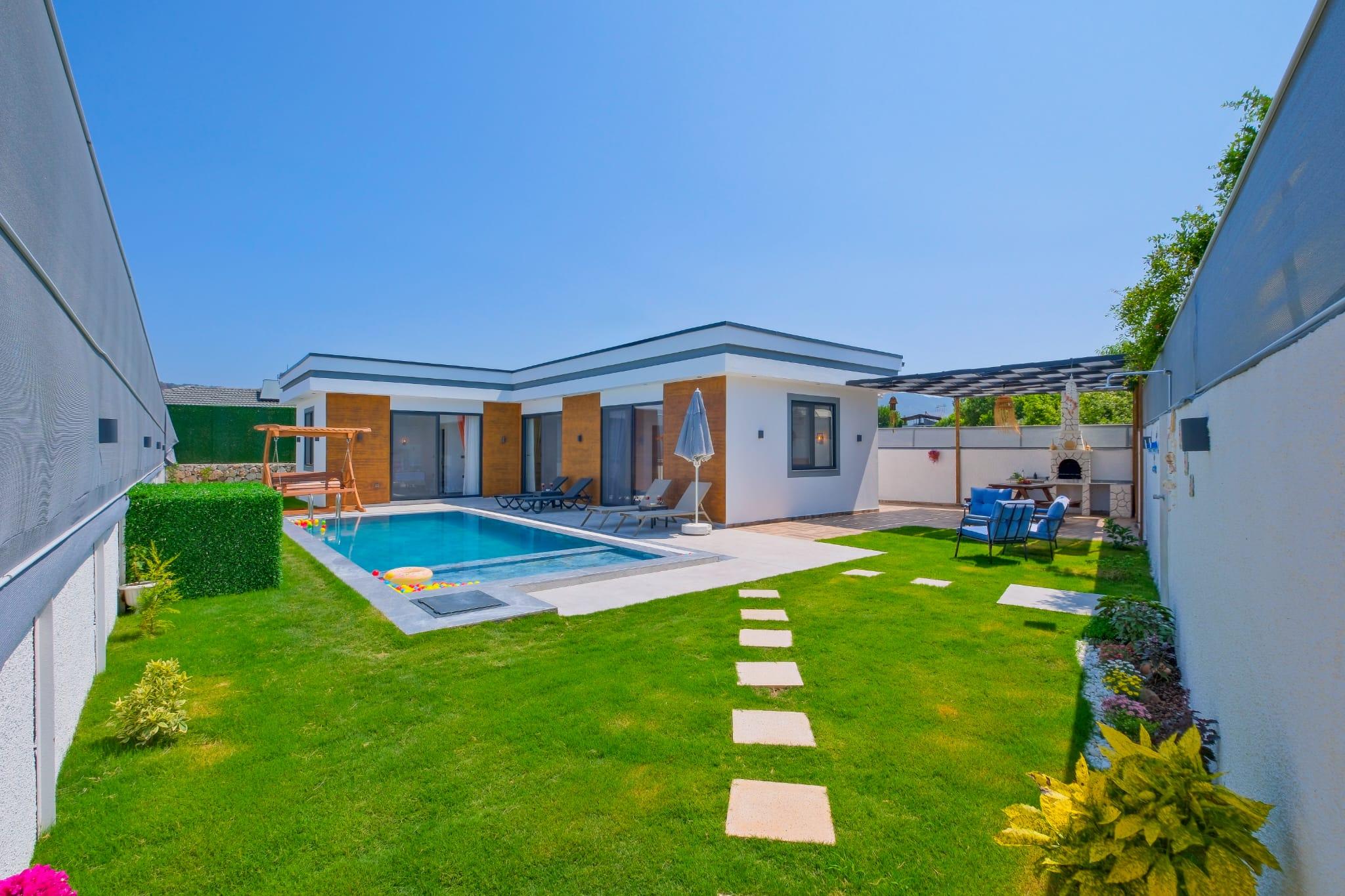 Private Pool Villa for a Peaceful Holiday — 16