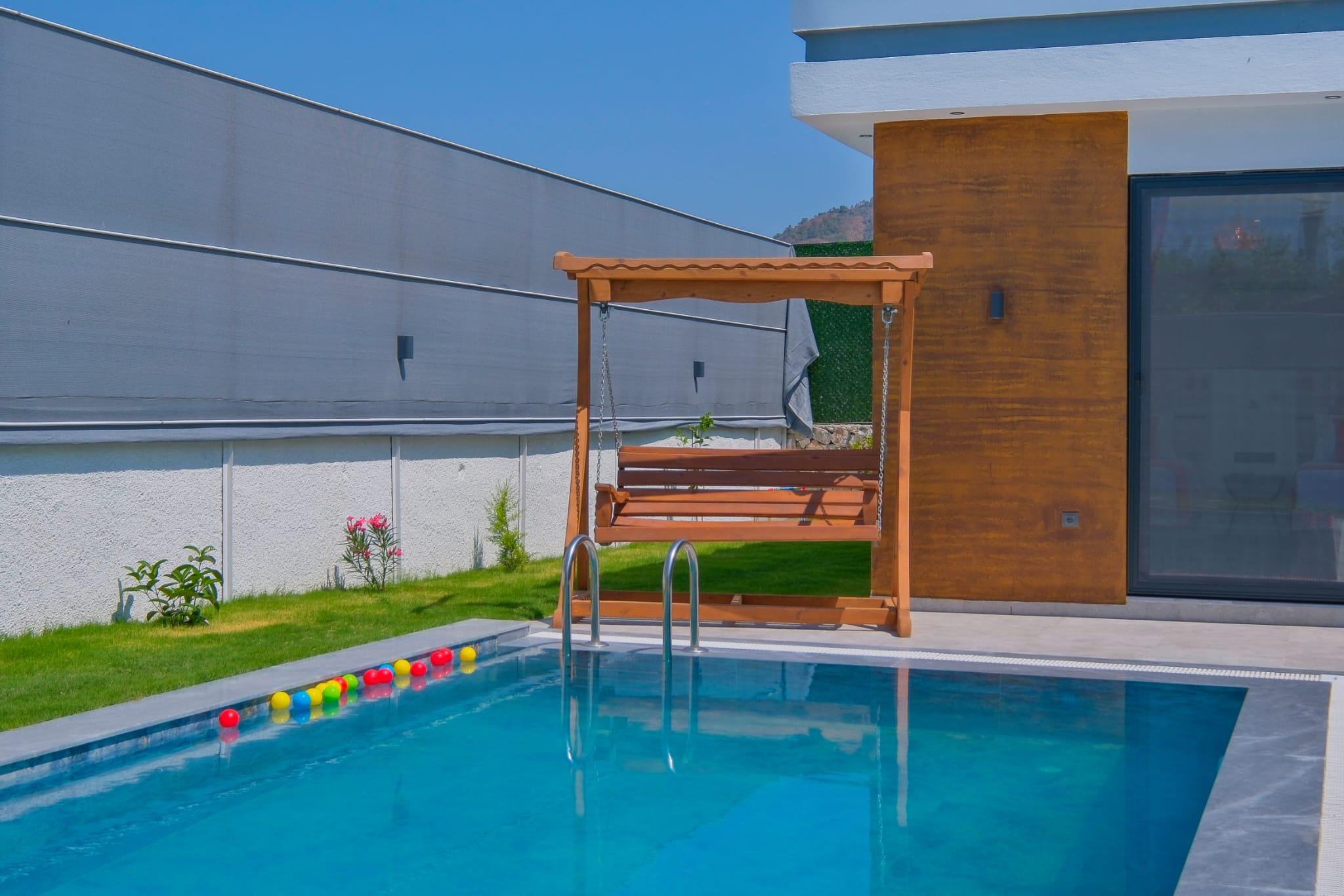 Private Pool Villa for a Peaceful Holiday — 11