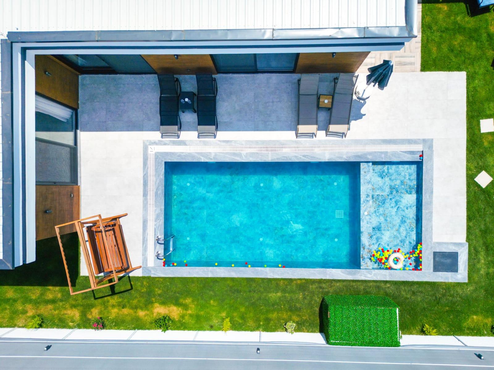Private Pool Villa for a Peaceful Holiday — 35