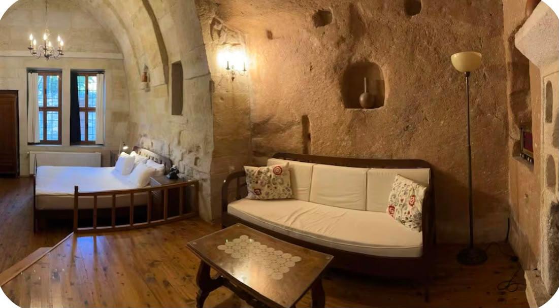 Hideaway Cave House with Garden — 4