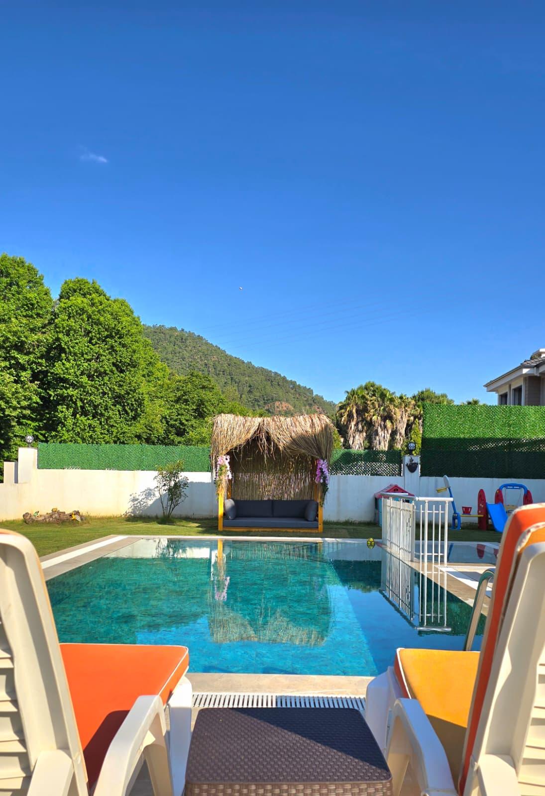 Villa with Private Pool, Garden & Sunset Views — 4
