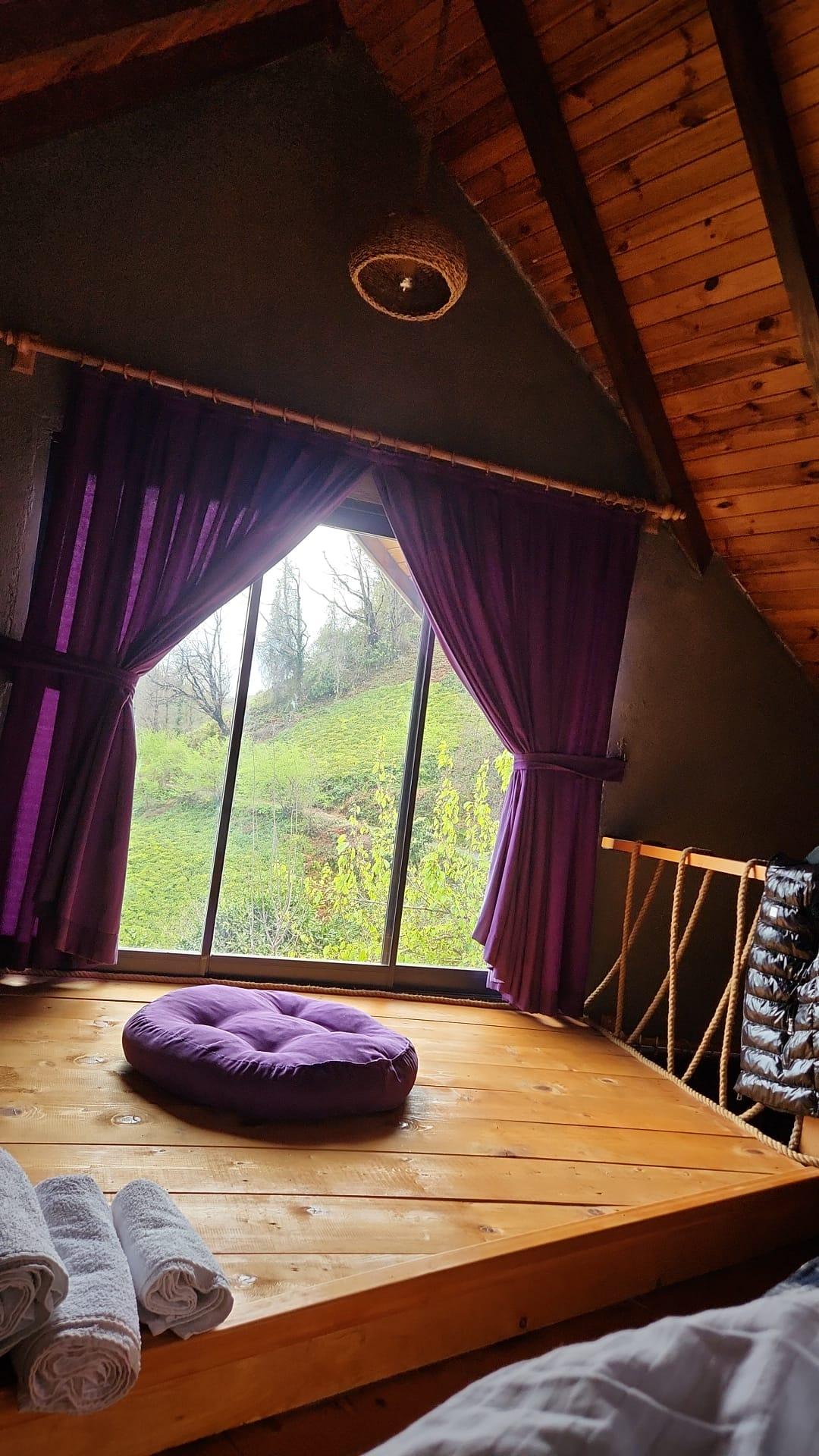 Bungalow with Fireplace — 5