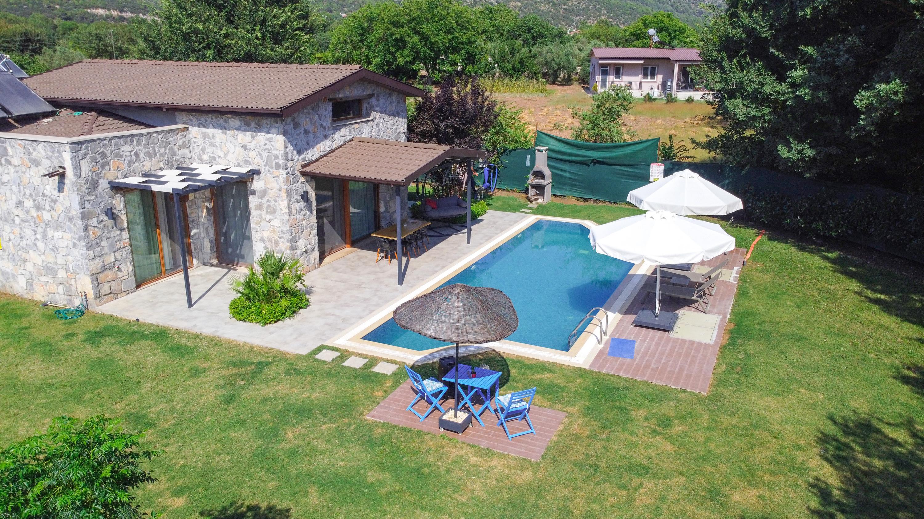 Magnificent Villa with Private Pool in the Heart of Nature — 12