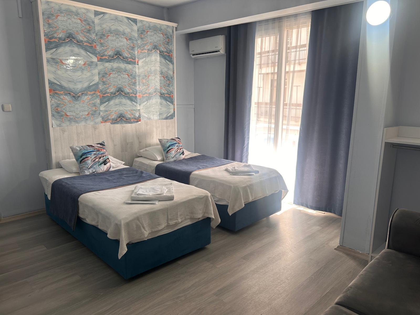 akman city hotel kuşadası family rooms — 5