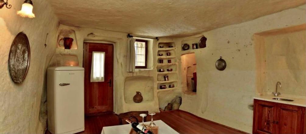 Fantasy Cave House with Garden — 5