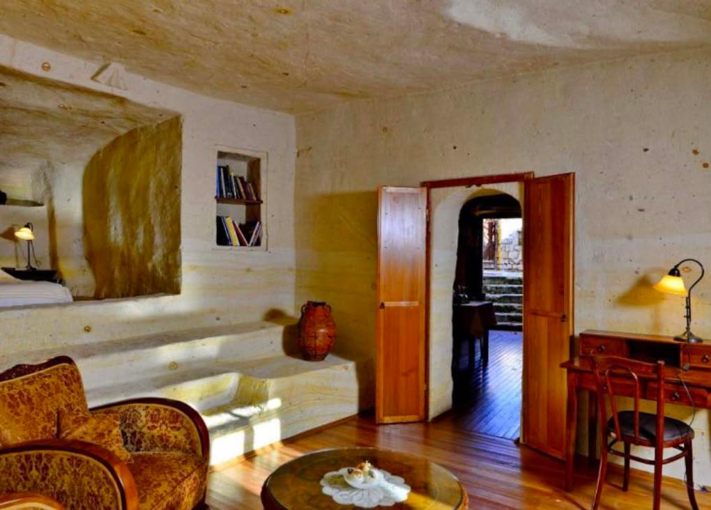 Fantasy Cave House with Garden — 4