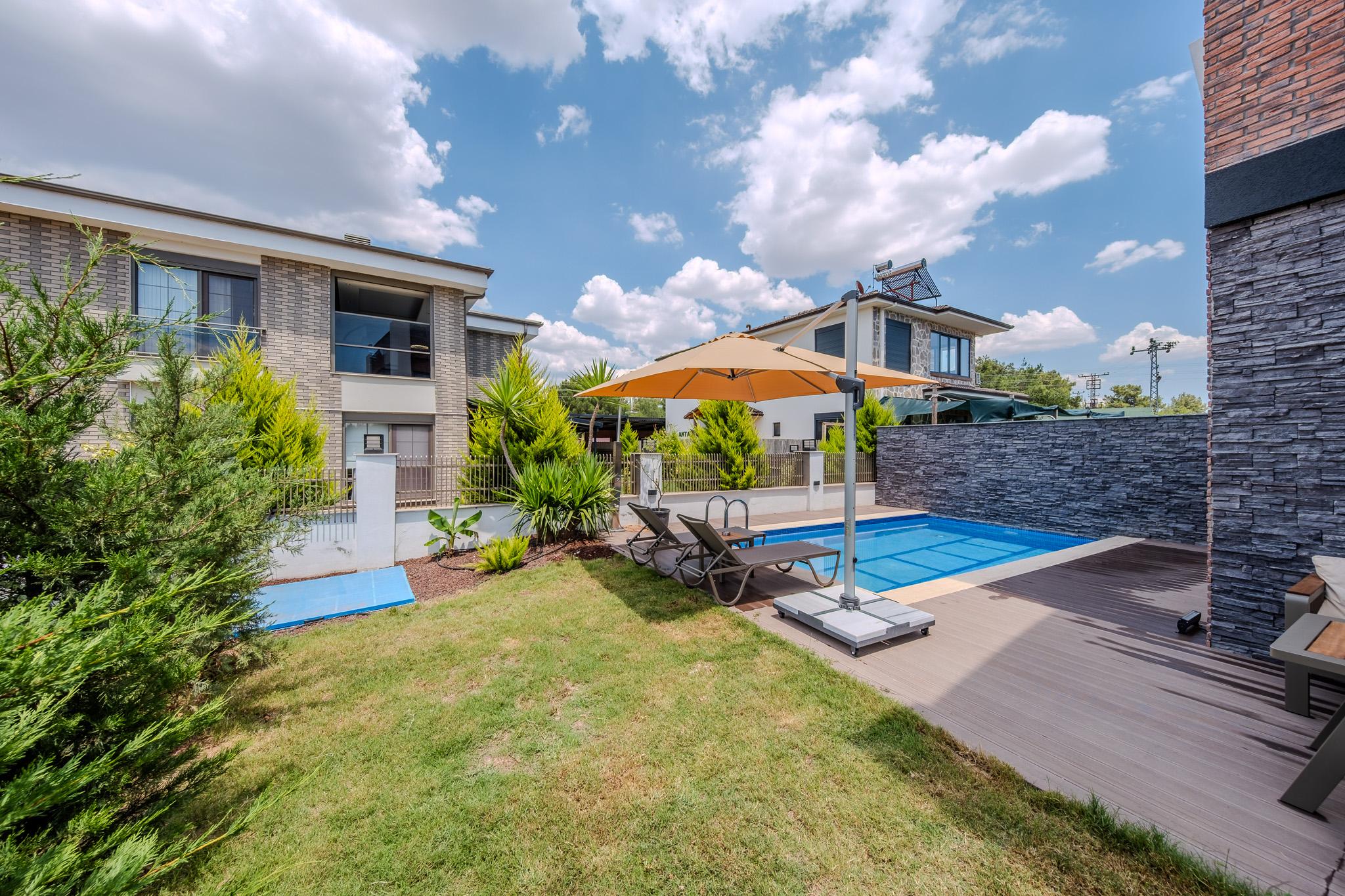 Luxury villa with private waterfall pool and garden — 8