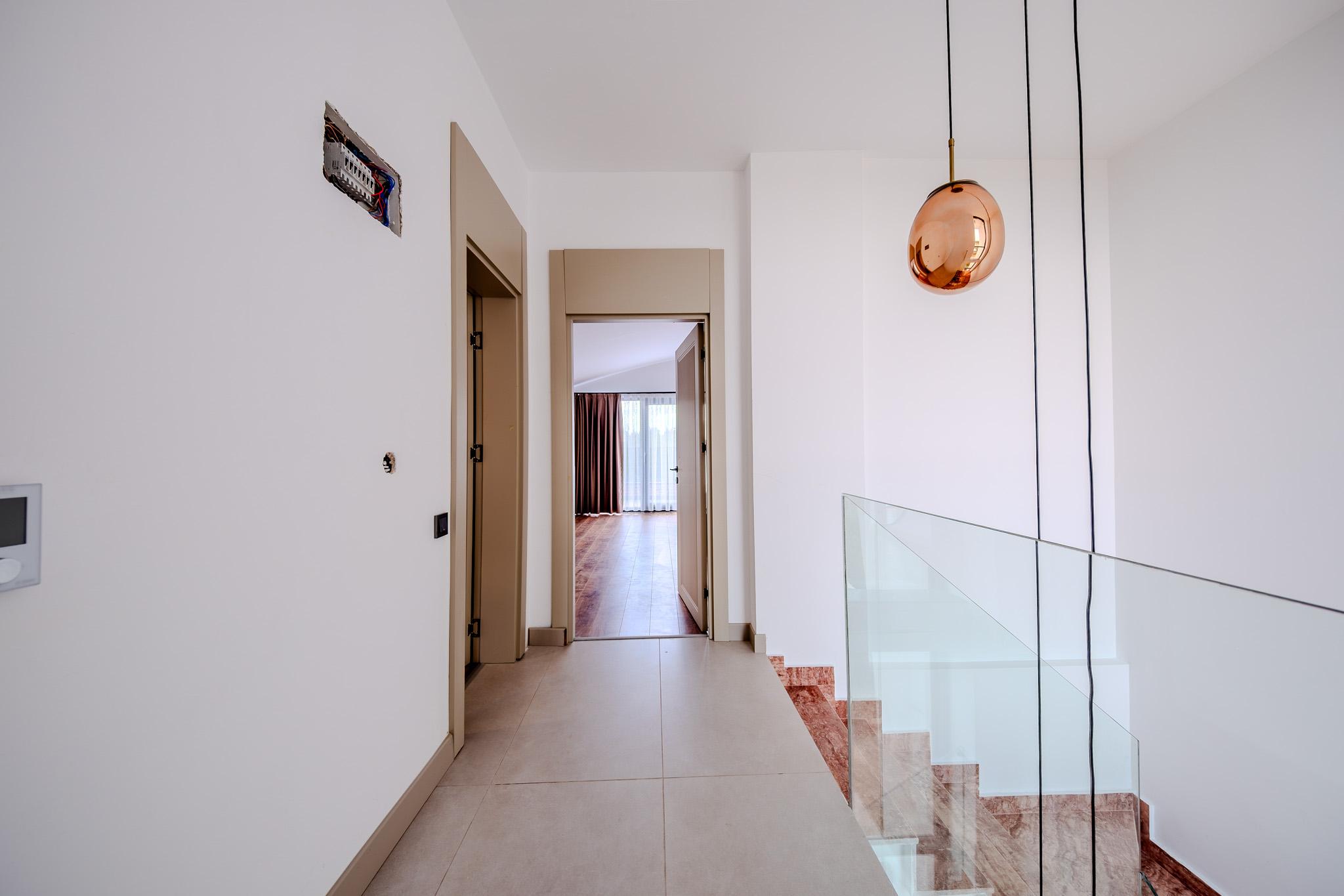 Luxury villa with private waterfall pool and garden — 2