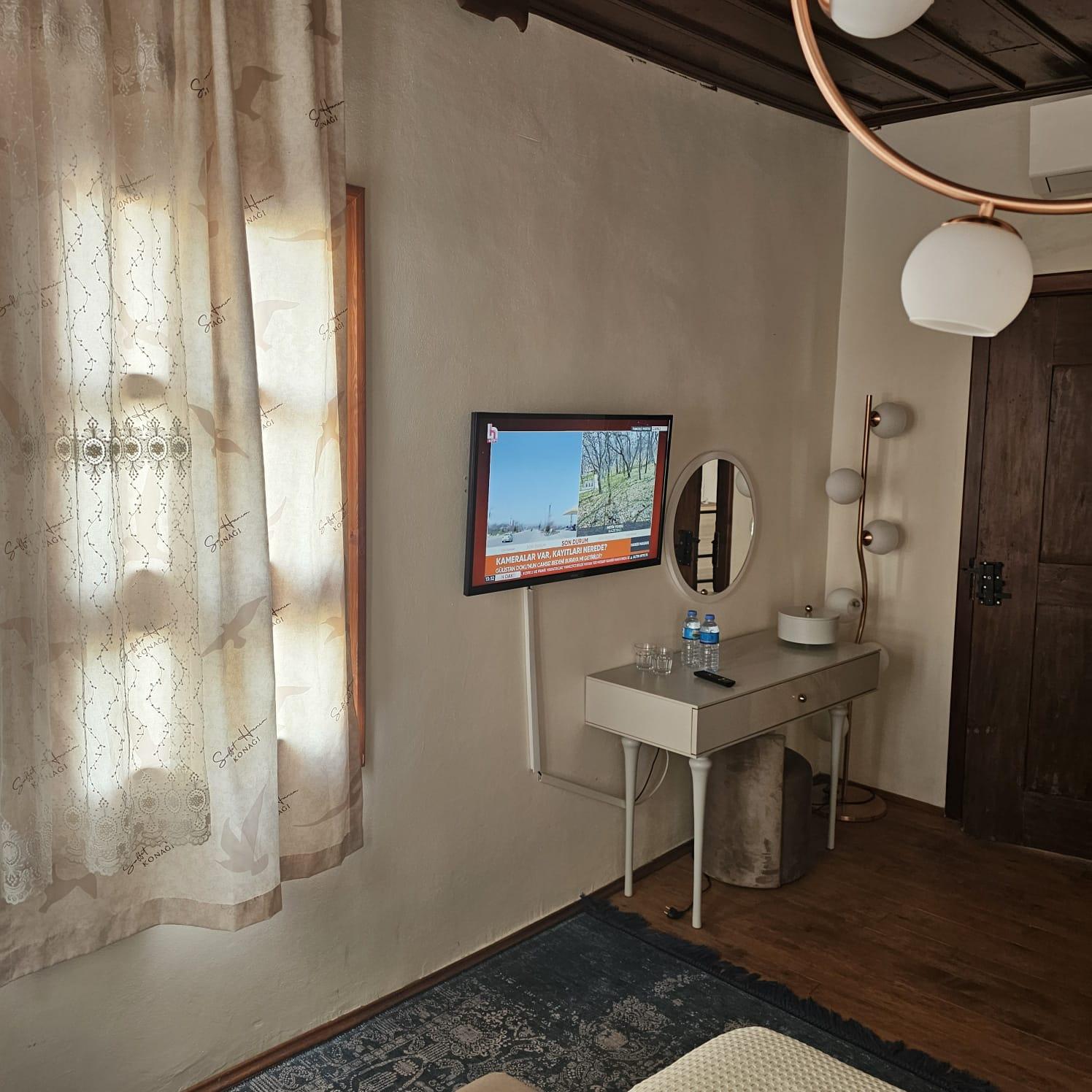 Private Mansion Experience with Peaceful Atmosphere — 13