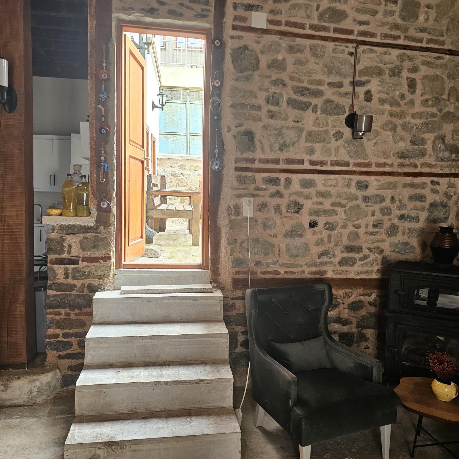 Private Mansion Experience with Peaceful Atmosphere — 7