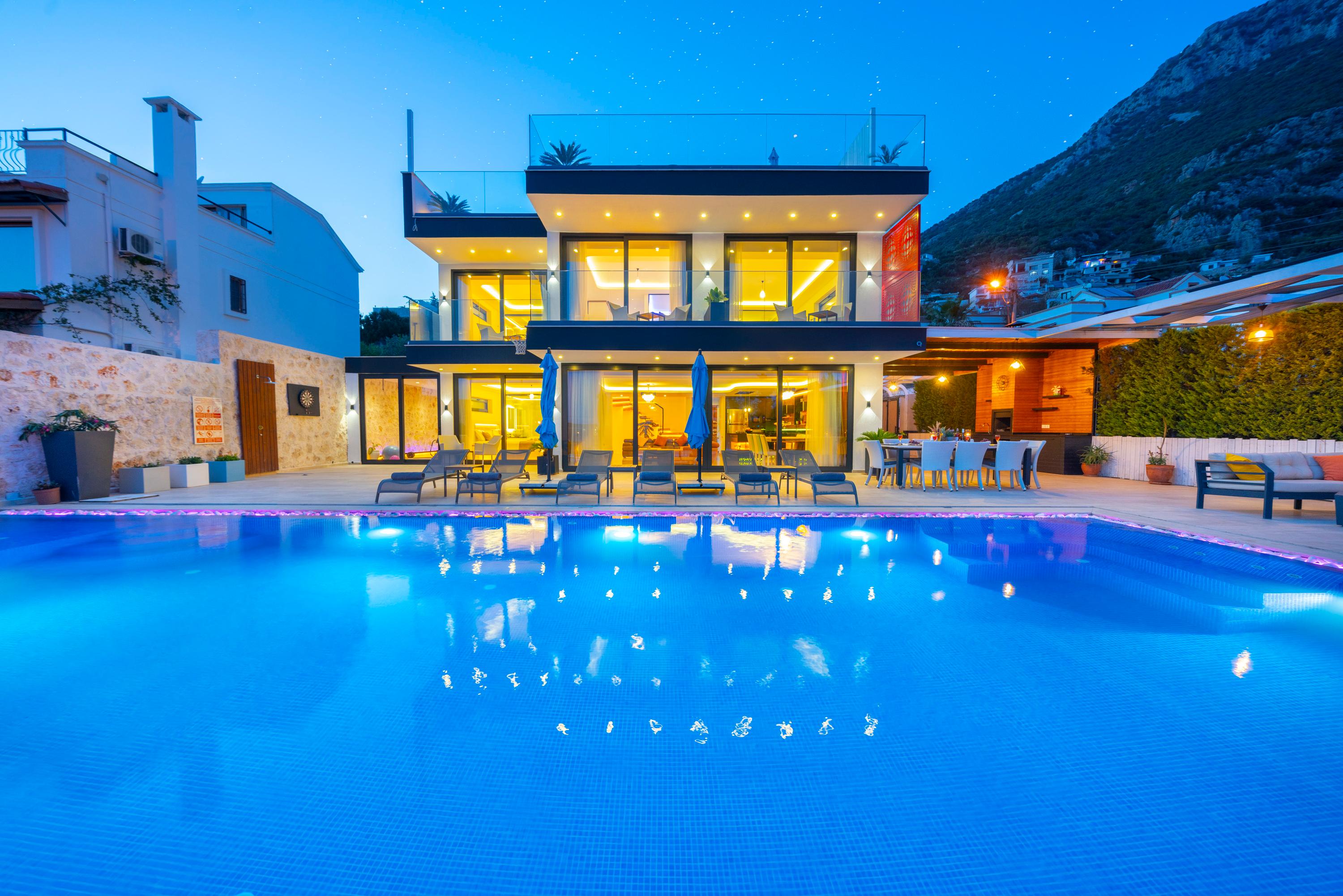 An Unforgettable Vacation Awaits You in Antalya — 40